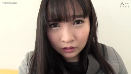 Indoor · Grievance · Close-up of the face · Gaze · POV视角 · Overlook · Student school uniform