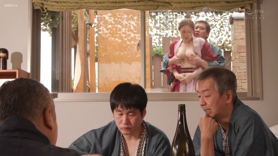 Indoor · 揉乳 · Hazy · Standing Posture · 全景 · Wine bottle · 和服 · Japanese AV