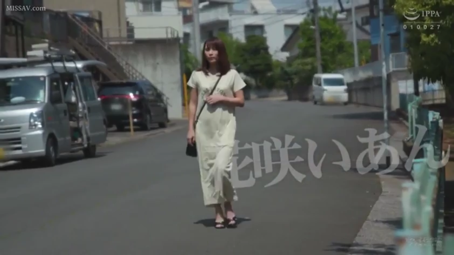 亲吻 · 迷离 · 粉色毛巾 · 白色内裤 · 否 · 亲吻姿势 · 卧室床铺