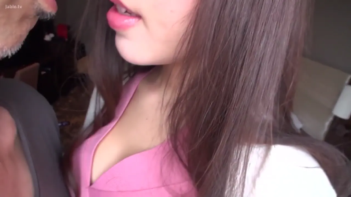 Indoor · 长发 · Flirting · Slightly open mouth · 脸部胸部特写 · 贴近 · 粉色低胸上衣