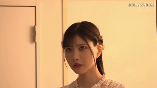 教室 · 站立 · 全景 · 平静 · 白板 · 对视 · 剧情片刻 · 包臀裙）