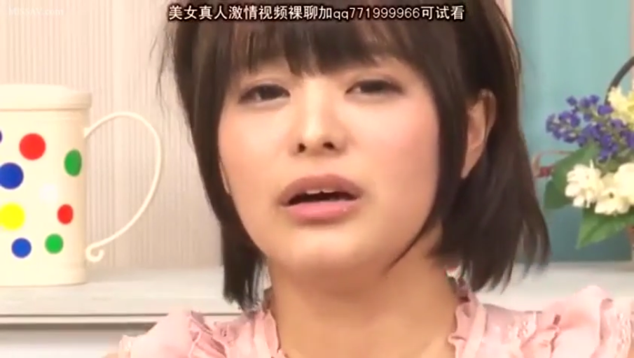 摄影棚 · 骑乘位 · 性交 · 泡泡袜 · 马赛克 · 享受 · 床垫 · 全身特写