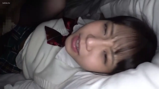 性交 · 脸部 · 枕头 · 凌乱 · 床上 · 制服 · 挣扎 · 躺卧