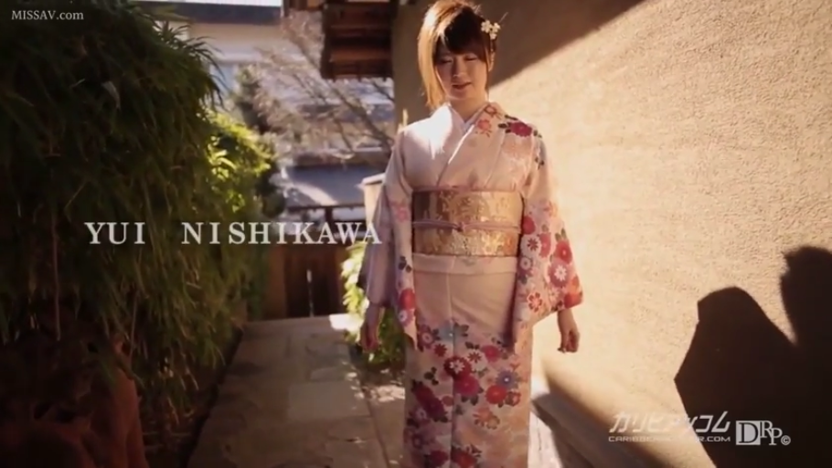 全身 · 站立 · 户外 · 平和 · 和服 · 发饰 · 漫步 · 日本女优