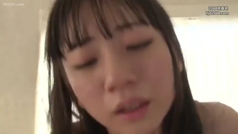 室内 · 脸部特写 · 便装