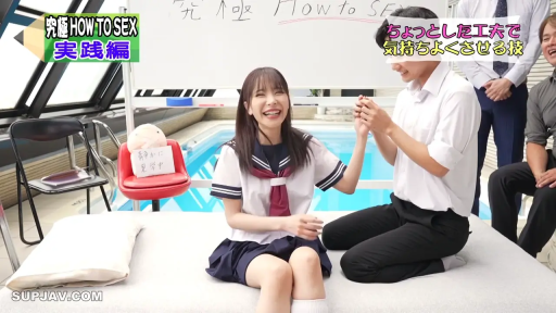 Sitting Posture · Sailor suit · 大笑 · Whiteboard · 室内泳池 · 牵手 · 教学题材