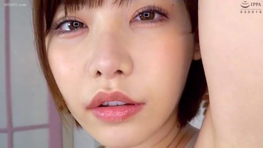 面部 · 侧身 · 回眸 · 微笑 · 内衣 · 长发 · 影棚