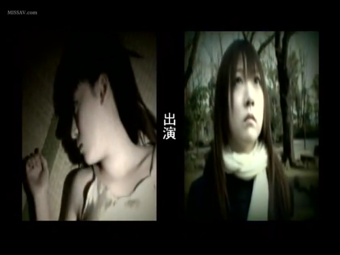 性交 · 迷离 · 私处特写 · 第一人称 · 润滑剂 · 粉色床铺 · 仰卧开脚 · 半裸黑色裙