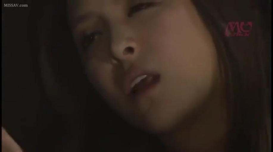 室内 · 性交 · 脸部 · 迷离 · 躺姿 · 不详