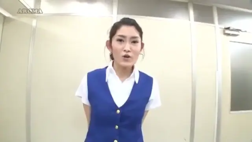 Indoor · Serious · Stand · 对话 · 上半身 · OL · Blue and white uniform