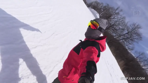 第一视角 · 运动 · 滑雪服 · 雪场 · 滑行 · 滑雪板