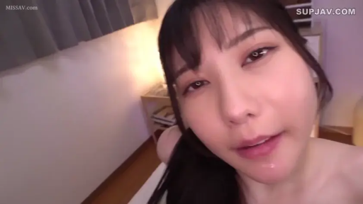 面部 · 臥室 · 裸體 · 凝视 · POV · 俯视 · 床頭櫃 · 流口水