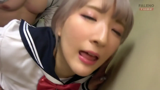 室内 · 脸部特写 · 全裸 · 愉悦 · 性行为 · 俯卧 · 手