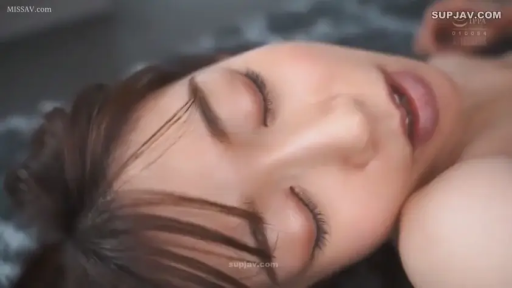 室內 · 臉部特寫 · 全裸 · 平靜 · 閉眼 · 侧卧 · 背景虚化