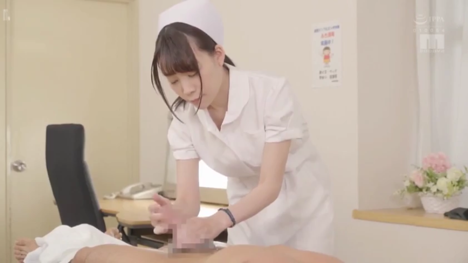 全裸 · 和室 · 享受 · 榻榻米 · 跨坐 · 舔乳 · 长发 · 三人行