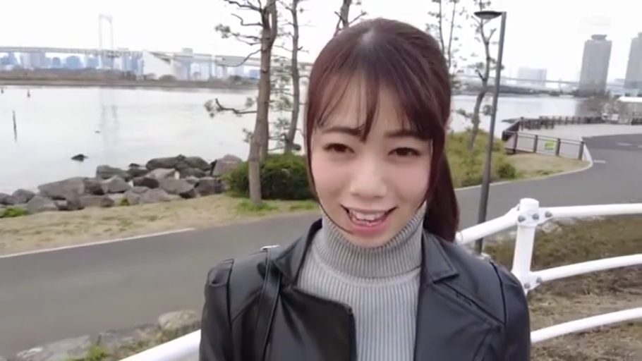 室内 · 投入 · 口交 · 跪姿 · 阴茎 · 吊带裙 · 唇部
