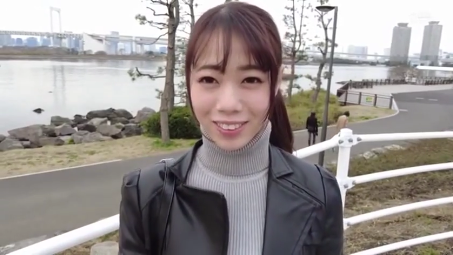 性交 · 全裸 · 卧室 · 迷离 · 全景 · 传教士式 · 床 · 镜子反射