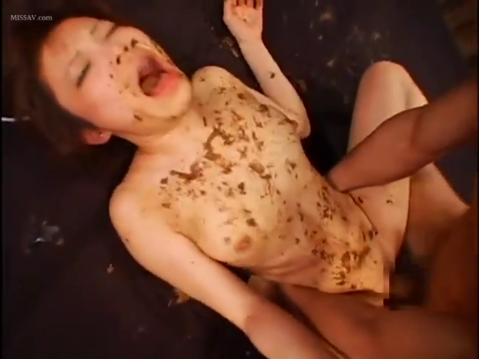 室内 · 脸部特写 · 全裸 · 仰卧