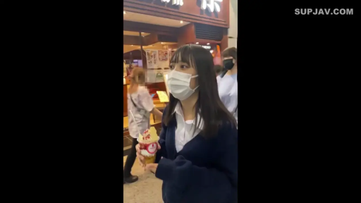 室内 · 胸部 · 揉乳 · 站立 · 享受 · 近景 · 绿植 · 粉色胸罩