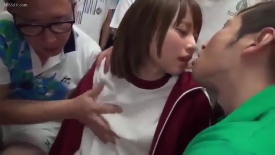 室内 · 上半身 · 運動服