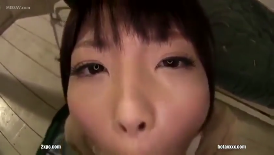 室内 · 全裸 · 胸部特写 · 多人 · 舔乳 · 欢愉 · 卧姿