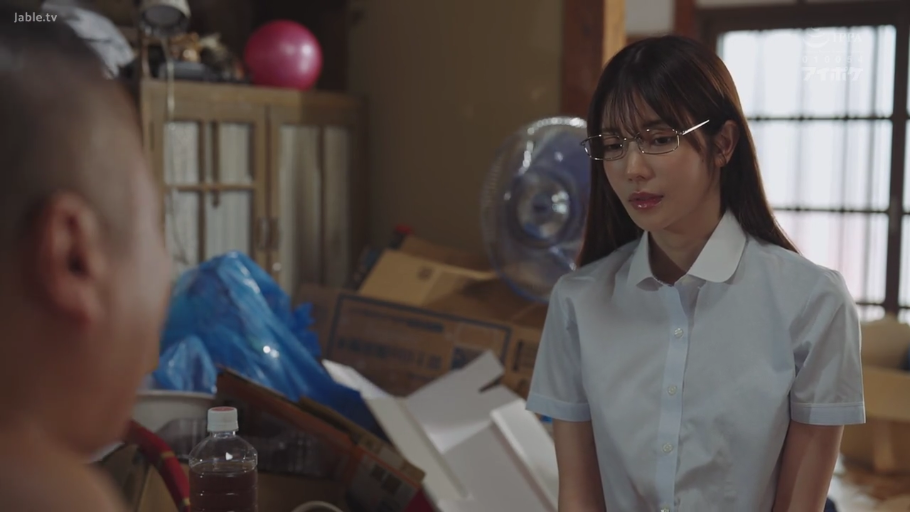 室内 · 全裸 · 销魂 · 巨乳 · 舔弄乳头 · 乳房 · 卧姿
