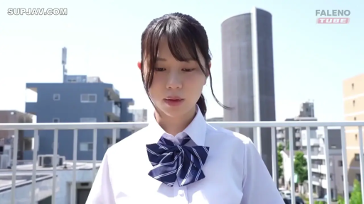 全裸 · 浴室 · 躯干 · 趴卧 · 润滑油 · 涂油 · 湿滑