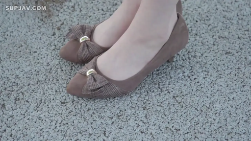 字幕 · 遠景 · 户外 · 流淌 · 风景