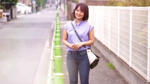 性交 · 全裸 · 马赛克 · 躯干 · 客厅 · 女上位 · 黑色皮沙发