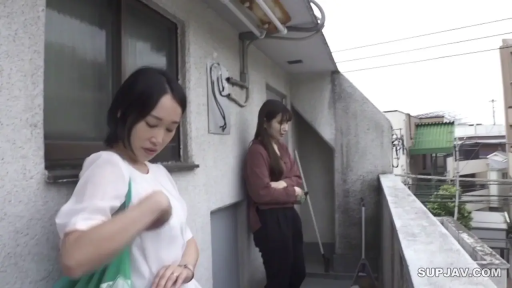 文字显示 · 日文标题