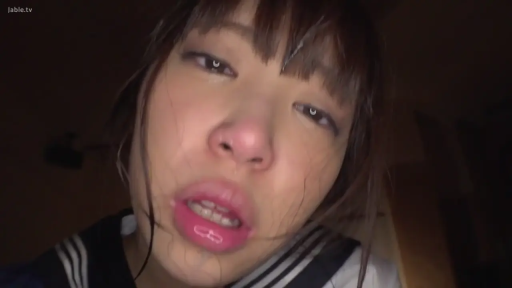 室内 · 脸部特写 · 水手服