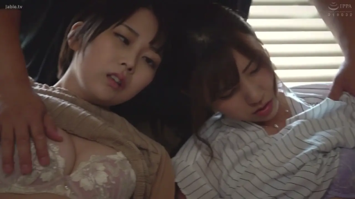 Indoor · 胸部 · 揉乳 · Hazy · 多人 · 百叶窗 · 躺卧 · 蕾丝胸罩