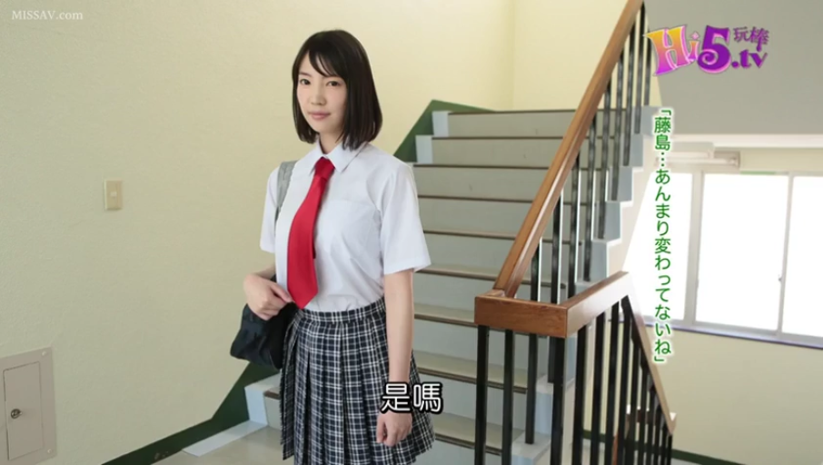 性交 · 全裸 · 卧室 · 愉悦 · 躯干 · 枕头 · 仰卧 · 肤色