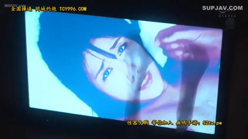 室内 · 脸部 · 陶醉 · 仰卧 · 显示器 · 低画质 · 性爱进行中