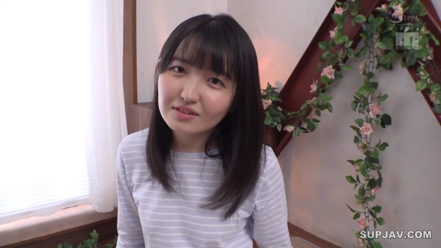 室内 · 全裸 · 仰卧开腿 · 展示 · 快感 · 阴部 · 无码