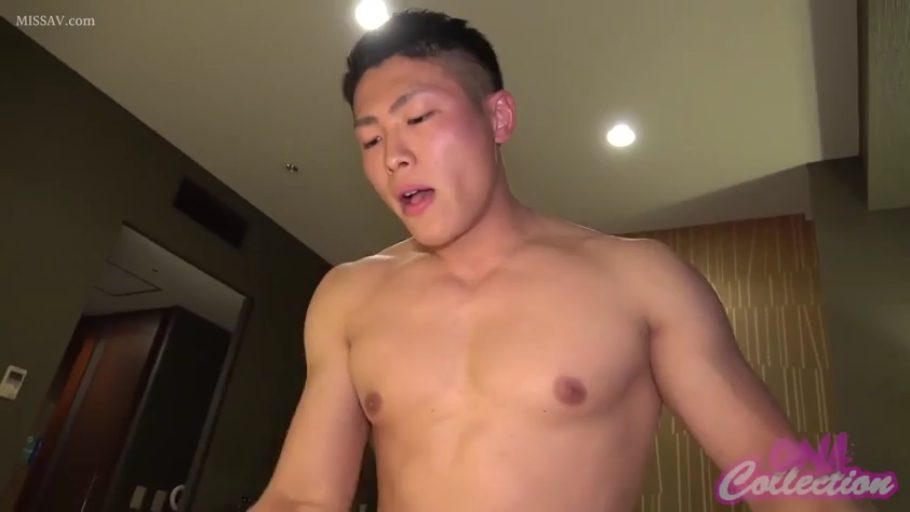 躯干 · 陶醉 · セックス · ホテルルーム · 裸体 · 正面 · 单人男性