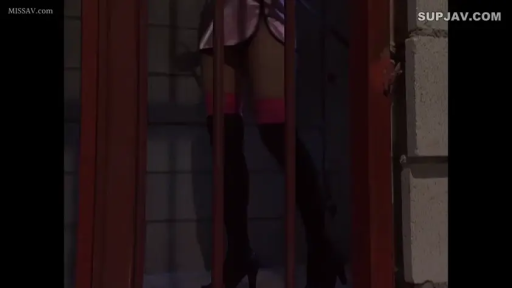 站姿 · 户外 · 黑色长靴 · 腿部特写