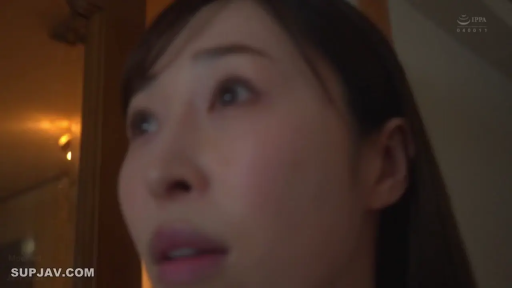 室内 · 全裸 · 仰卧 · 近景 · 毛巾 · 高潮颜 · 性交感 · 面部与胸部特写