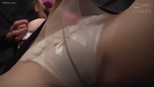 SM · 痛苦 · 私处 · 束缚 · 密室 · 绳索 · 开腿 · 衬衫内裤