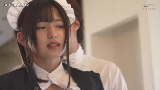 室内 · 面部 · 站立 · 中景 · 女仆装 · 痛苦 · 被抱住