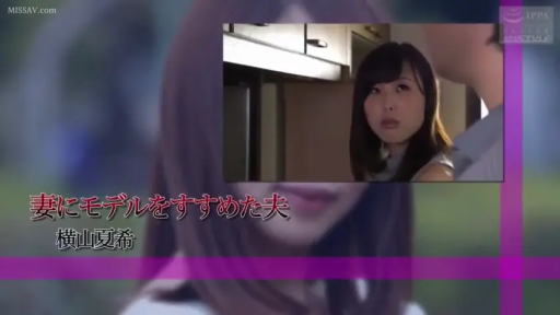 室内 · 脸部 · 站立 · 剧情 · 便服 · 对视 · 忧虑