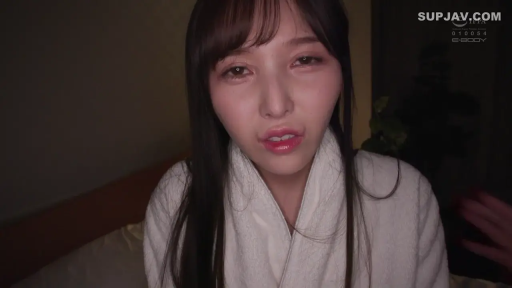 室内 · 脸部 · 第一人称视角 · 诱惑 · 独白 · 正面坐姿 · 浴袍