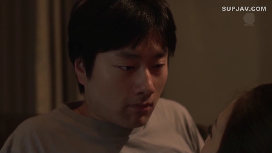 性交 · 全裸 · 注视 · 阴部 · 开腿 · 影棚 · 高白