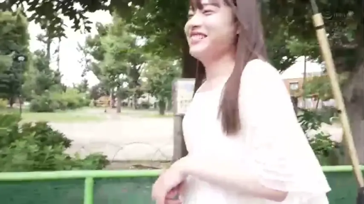 胸部特写 · 全裸 · 跪姿 · Jable.tv · 室内背景 · 双头口交 · 专注吞吐