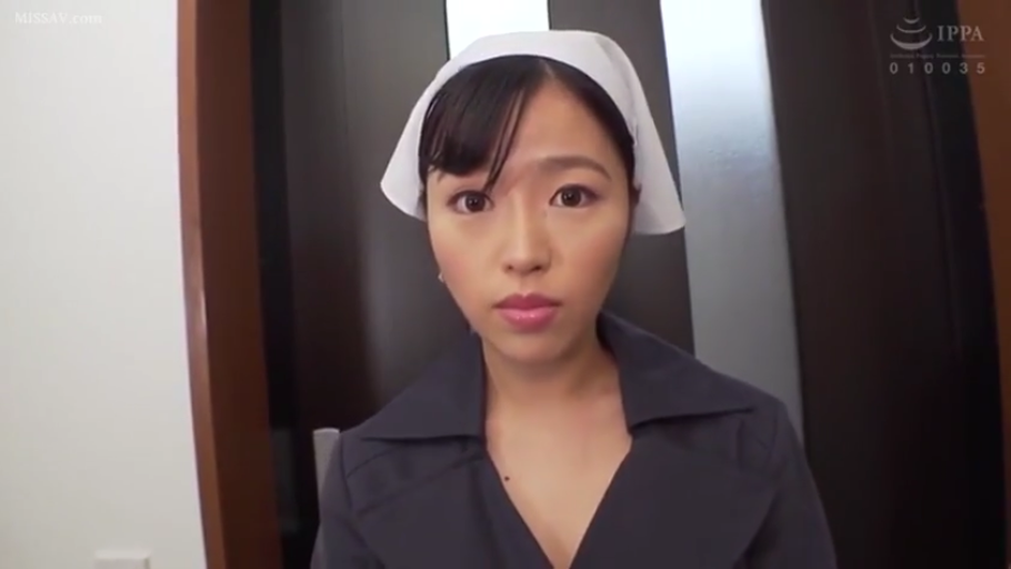 室内 · 严肃 · 护士服 · 脸部特写 · 注视 · 正面