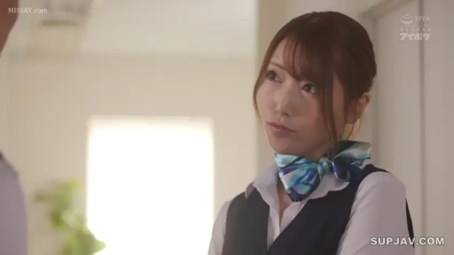 Indoor · Serious · Face · Stand · Business attire · Stare · 日本女优