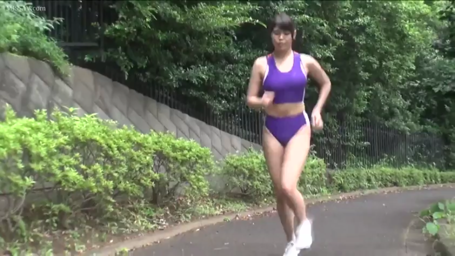 户外小径 · 紫色分体式运动服