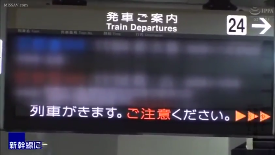 教室 · 站姿 · 白衬衫 · 黑板 · 背影 · 校园 · 书写