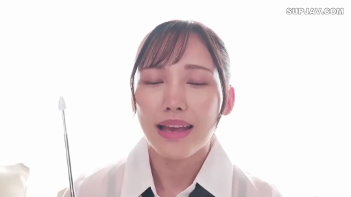 室内 · 面部 · 站立 · 目を閉じて · ビジネススーツ · うめき声 · 教师 · 细棒