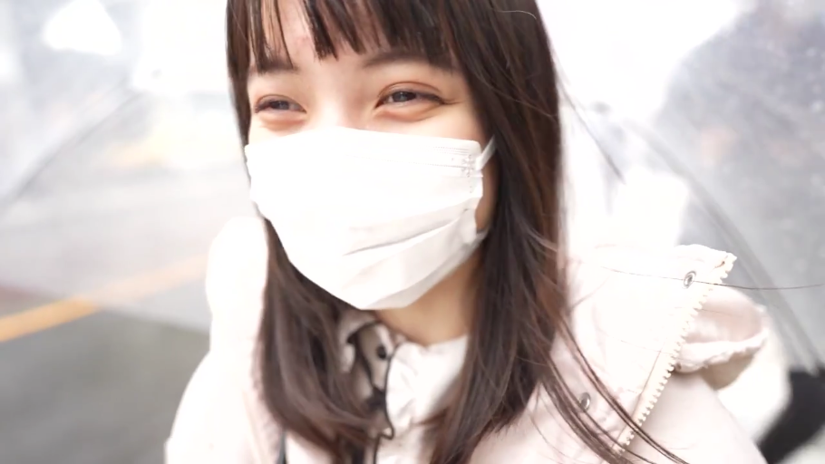 校服 · 口交 · 沙发 · 客厅 · 跪姿 · 多人 · 阴茎 · 兴奋